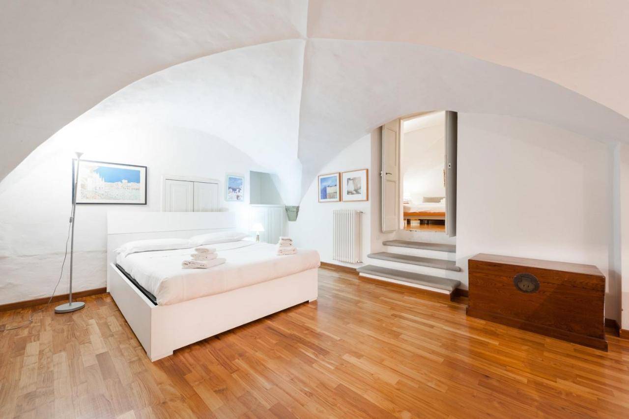 Pontevecchio Luxury Suite Amazing Location - Hosted By Sweetstay Флоренция Экстерьер фото