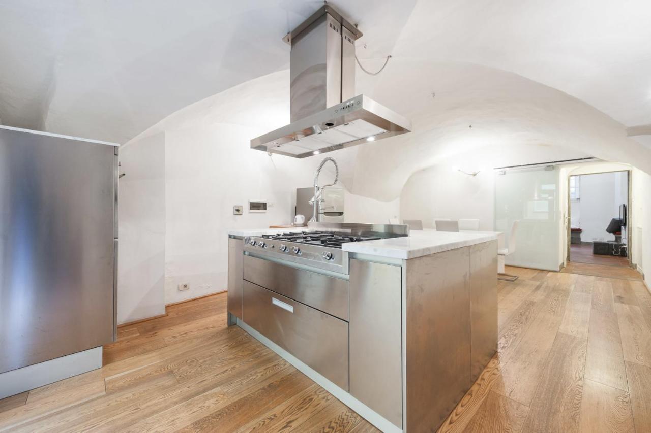 Pontevecchio Luxury Suite Amazing Location - Hosted By Sweetstay Флоренция Экстерьер фото